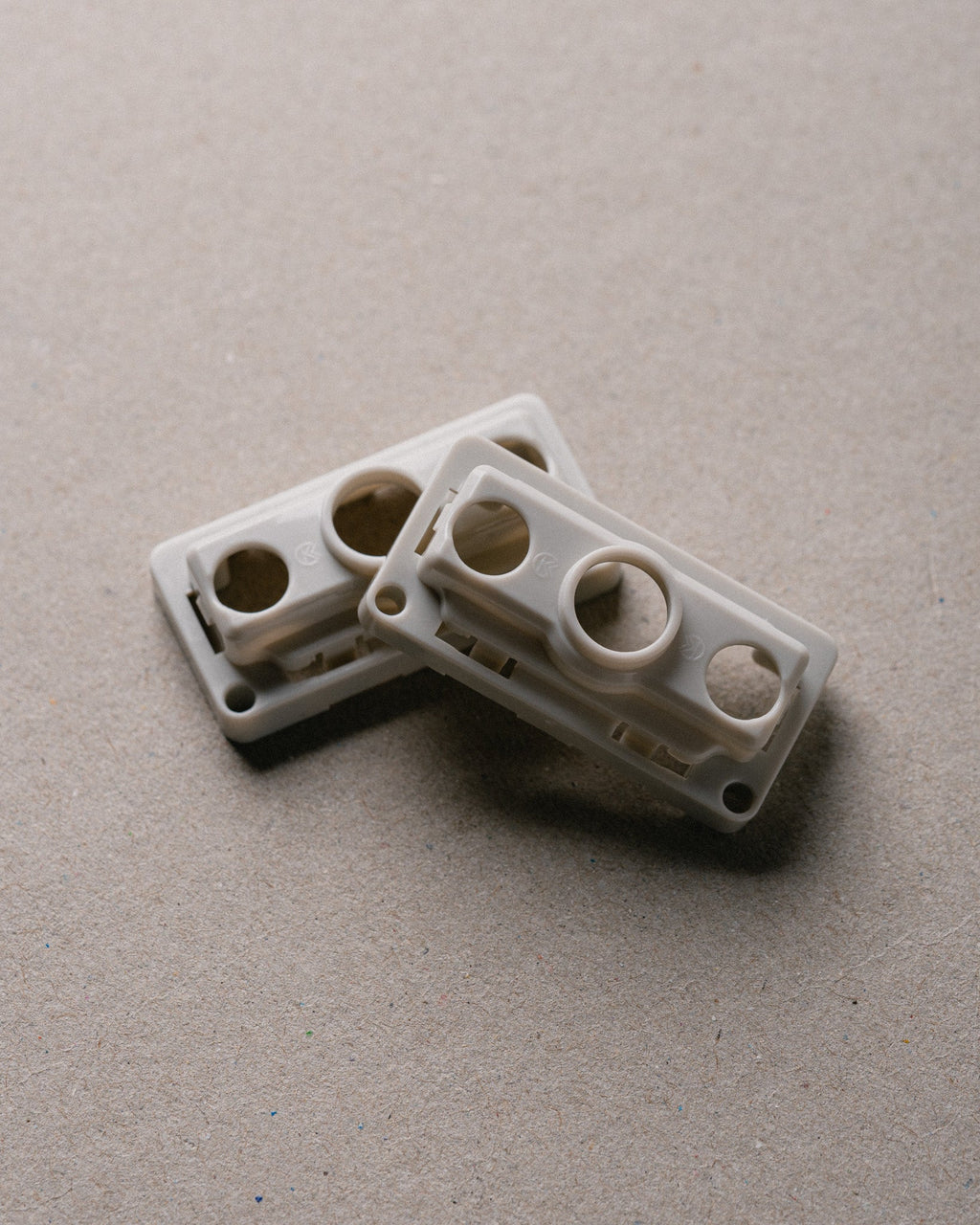 DynaCap™ 2u Housings