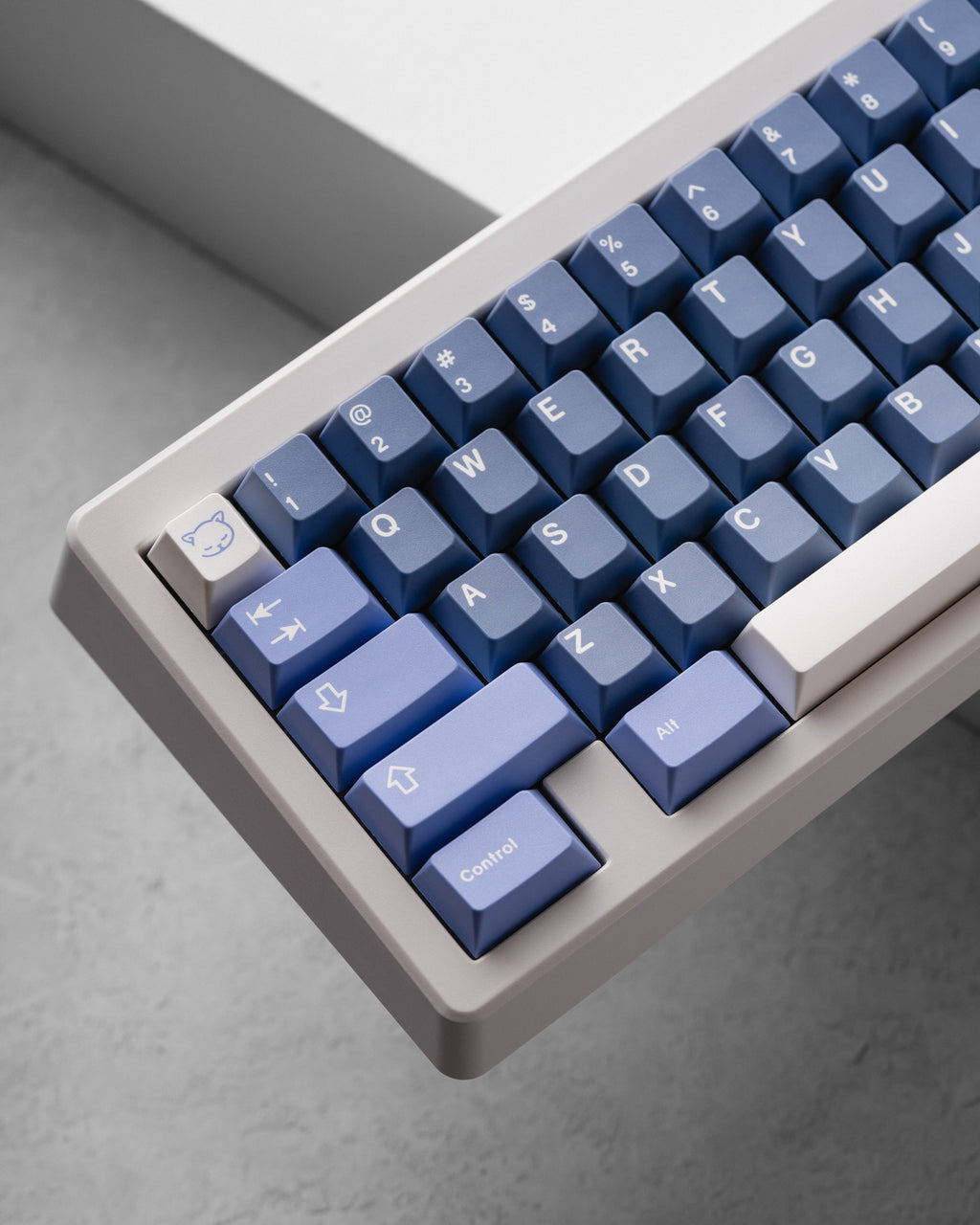 GMK Blurple (CYL)