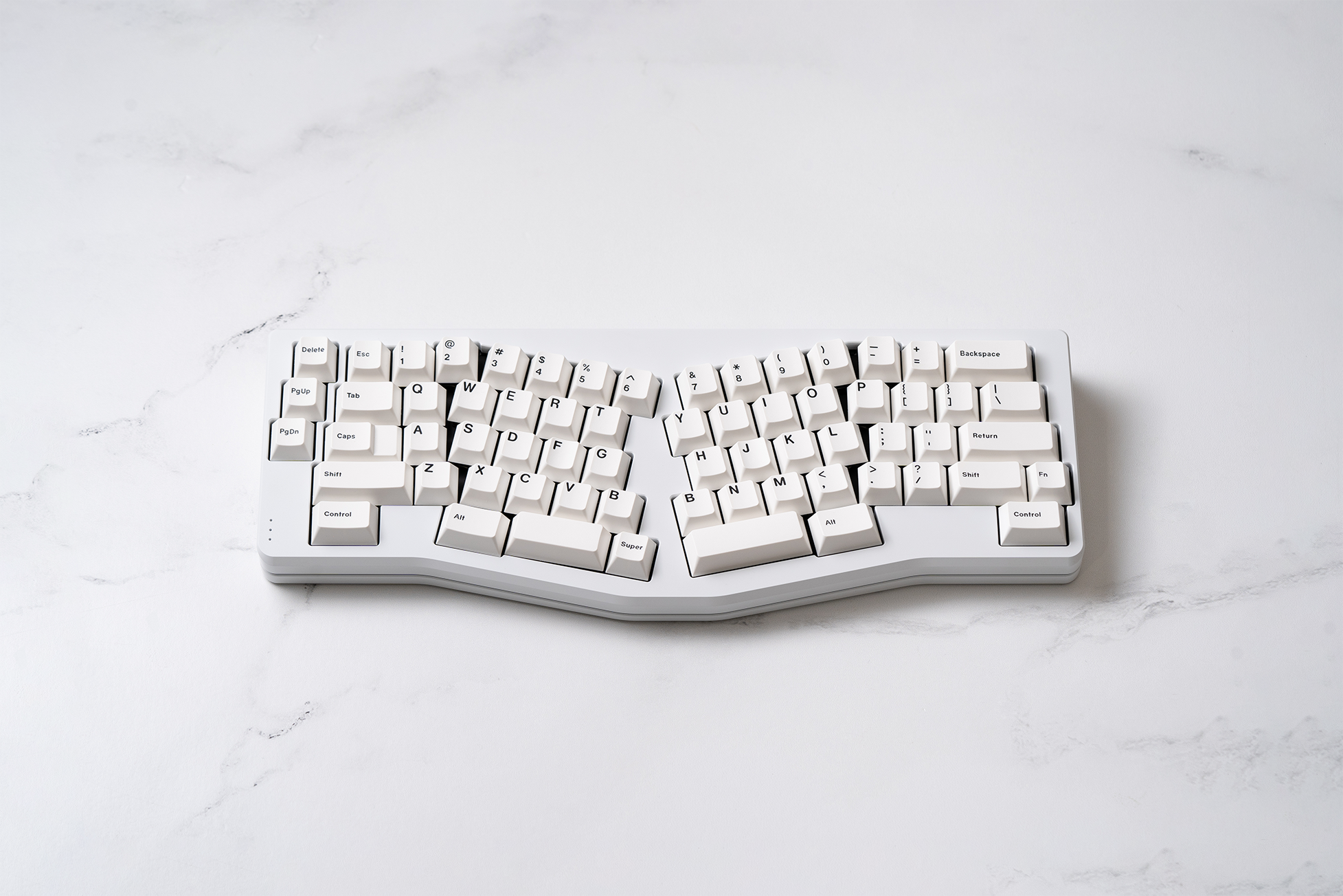 GMK Minimal 2 (CYL)