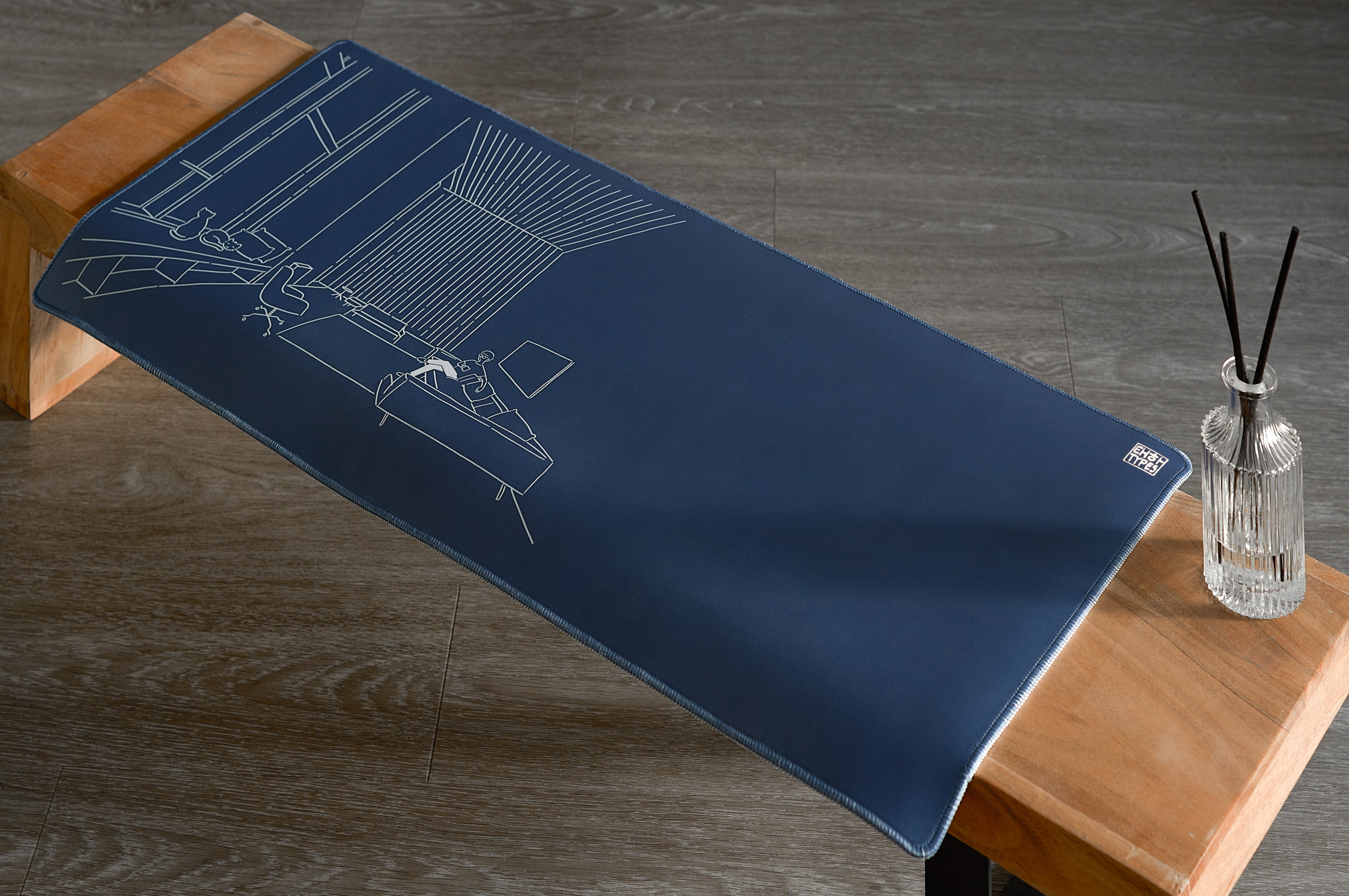 Taeha Types Studio Deskpad