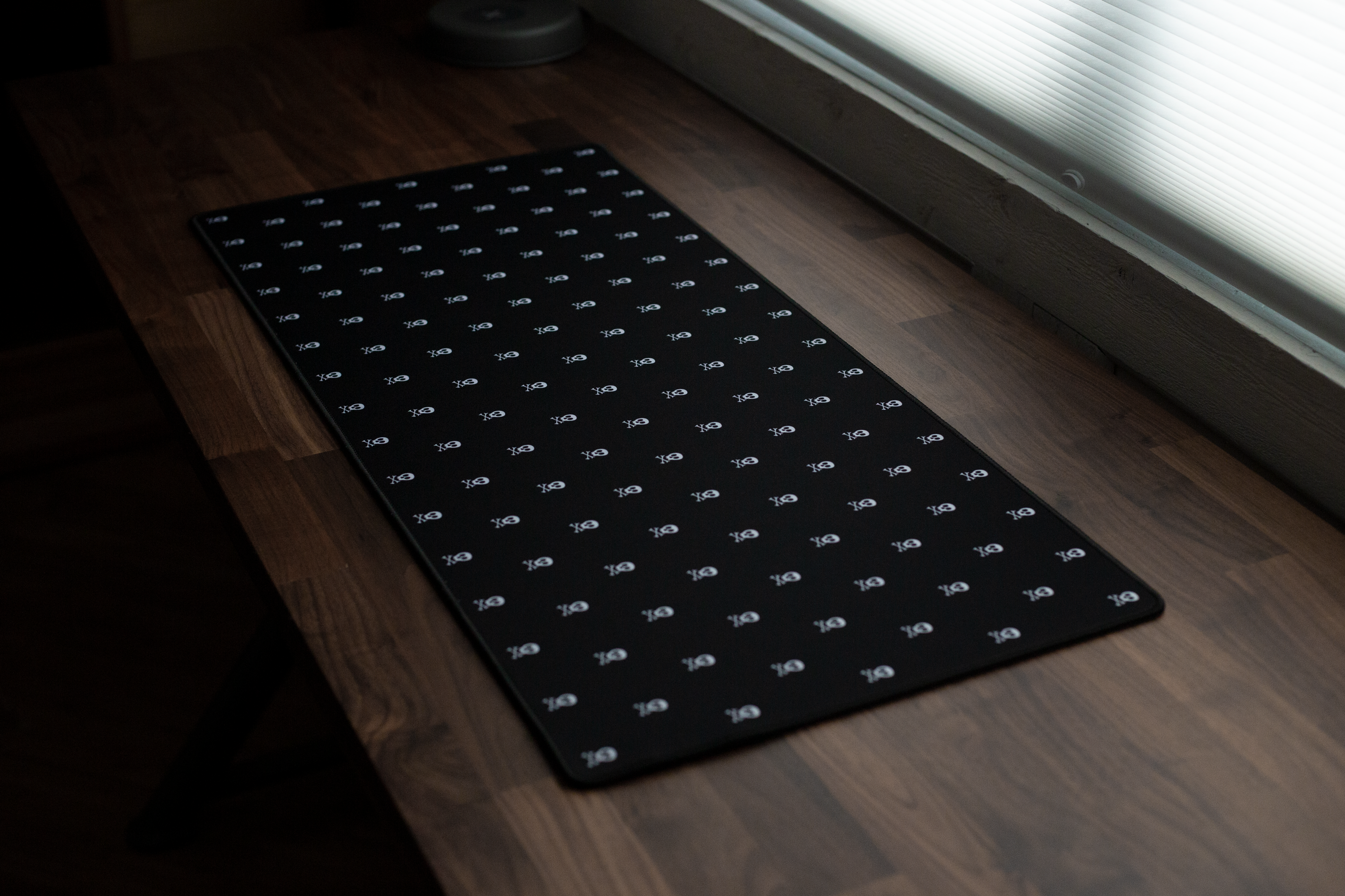Skull Deskpad